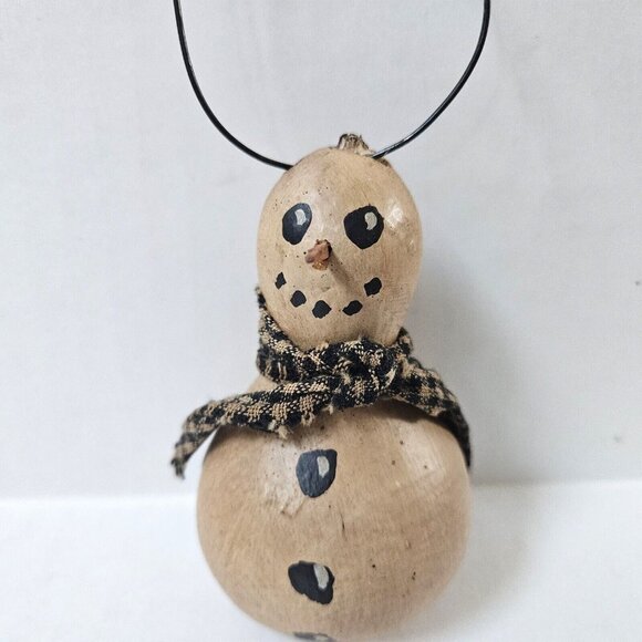 Snowman Gourd Ornament Hand Painted Folk Art Primitive Christmas Decor - Picture 3 of 8
